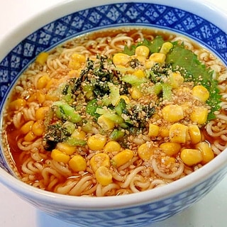 大葉とコーンと高菜の醤油ラーメン